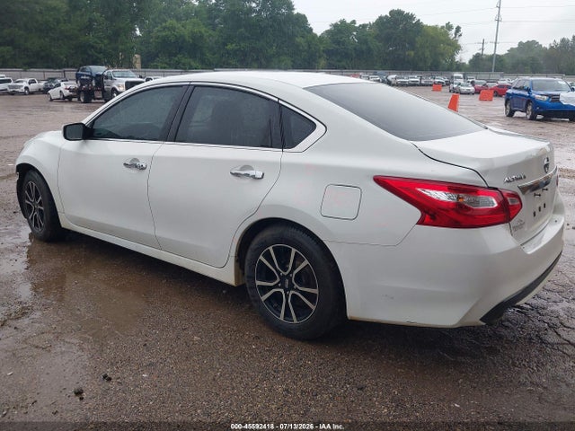 1N4AL3AP9HN350711 Nissan Altima 2.5 S