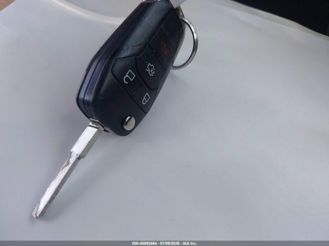 45592464 :رقم المزاد ، 3FA6P0LU7GR333607 vin ، 2016 Ford Fusion Hybrid Se مزاد بيع