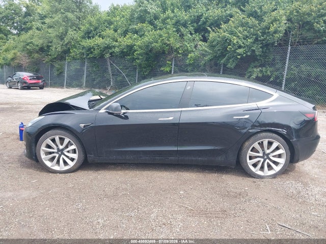 Tesla Model 3 Long Range/mid Range 2018 5YJ3E1EA3JF154579 Image 15