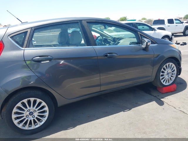 Ford Fiesta Titanium 2015 3FADP4FJ5FM110297 Image 13