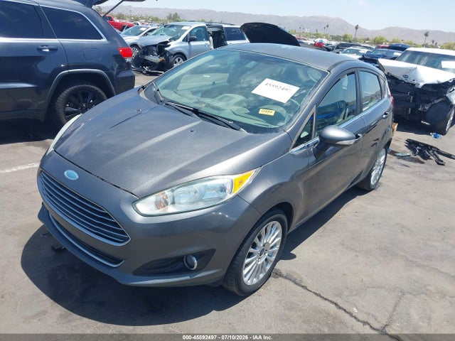 Ford Fiesta Titanium 2015 3FADP4FJ5FM110297 Image 2