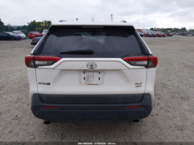 Toyota Rav4 Xle Premium 2019 2T3A1RFV7KC060026 Image 16