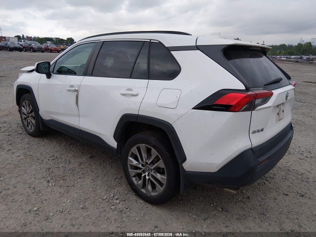Toyota Rav4 Xle Premium 2019 2T3A1RFV7KC060026 Image 3
