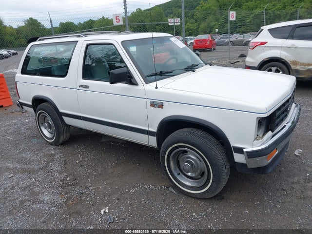 Продажа на аукционе авто 1983 Chevrolet Blazer S10, vin: 1G8CT18B6D0132079, номер лота: 45592555