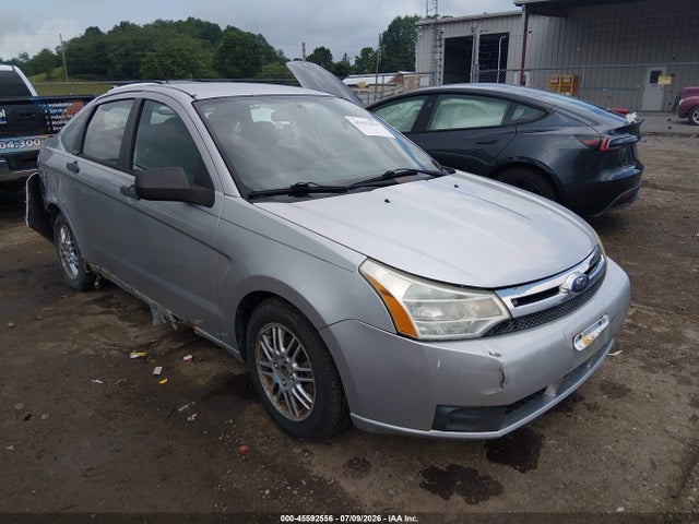 45592556 :رقم المزاد ، 1FAHP3FNXAW202268 vin ، 2010 Ford Focus Se مزاد بيع