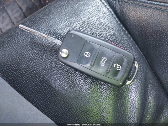 Продажа на аукционе авто 2013 Volkswagen Gti 4-door/4-door Autobahn/drivers Edition/wolfsburg Edition, vin: WVWHD7AJ4DW139977, номер лота: 45592587