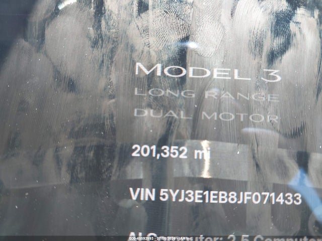 Tesla Model 3 Long Range/performance 2018 5YJ3E1EB8JF071433 Image 14