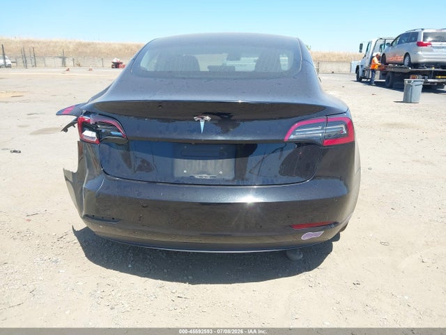 Tesla Model 3 Long Range/performance 2018 5YJ3E1EB8JF071433 Image 15