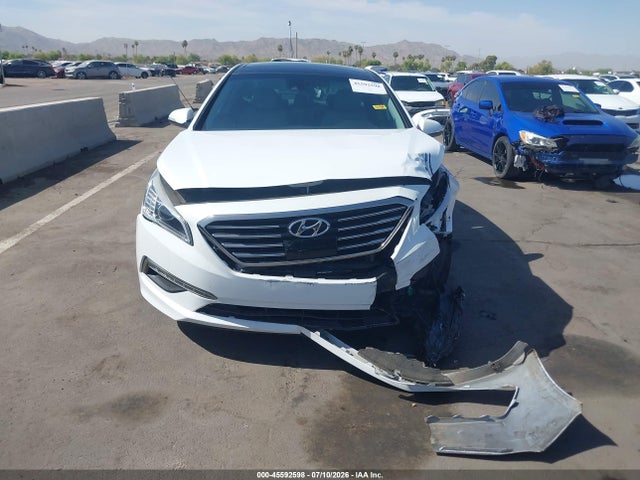 Hyundai Sonata Limited 2015 5NPE34AF6FH117469 Image 12
