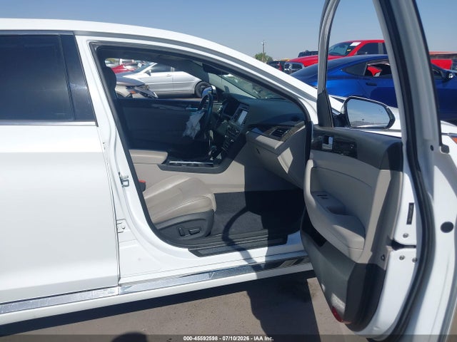 Hyundai Sonata Limited 2015 5NPE34AF6FH117469 Image 5