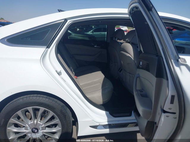 Hyundai Sonata Limited 2015 5NPE34AF6FH117469 Image 8