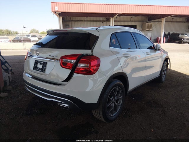 WDCTG4GB0FJ068948 Mercedes-Benz Gla 250 4matic
