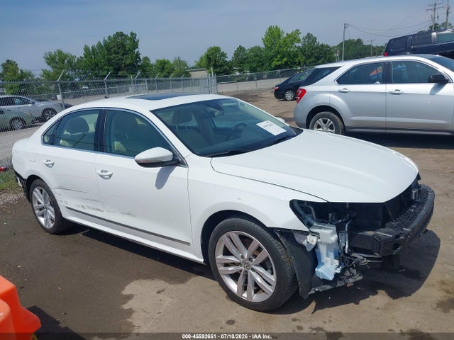 Aukcja sprzedaży 2018 Volkswagen Passat 2.0t Sel Premium, vin: 1VWCA7A35JC026652, numer aukcji: 45592651