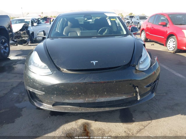 Tesla Model 3 Long Range/mid Range 2018 5YJ3E1EA7JF172356 Image 12