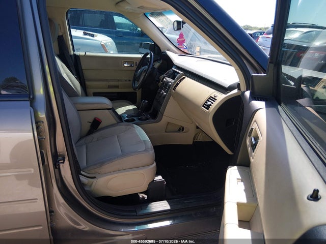 Ford FLEX SE 2014 2FMGK5B8XEBD40749 Image 5