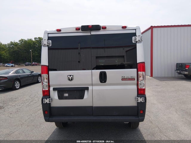 Продажа на аукционе авто 2018 Ram Promaster 1500 Low Roof 136 Wb, vin: 3C6TRVAG7JE147332, номер лота: 45592728