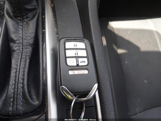 45592731 :رقم المزاد ، JHMFC1F79JX031329 vin ، 2018 Honda Civic Ex-l مزاد بيع