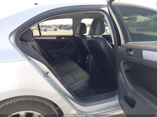 2013 Volkswagen Jetta 2.5l Se მანქანა იყიდება აუქციონზე, vin: 3VWDX7AJ4DM352656, აუქციონის ნომერი: 45592734