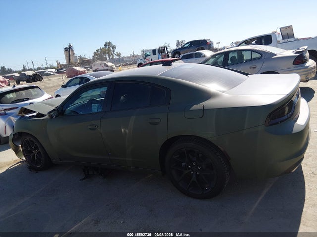 2C3CDXBG0NH243903 Dodge Charger Sxt Rwd