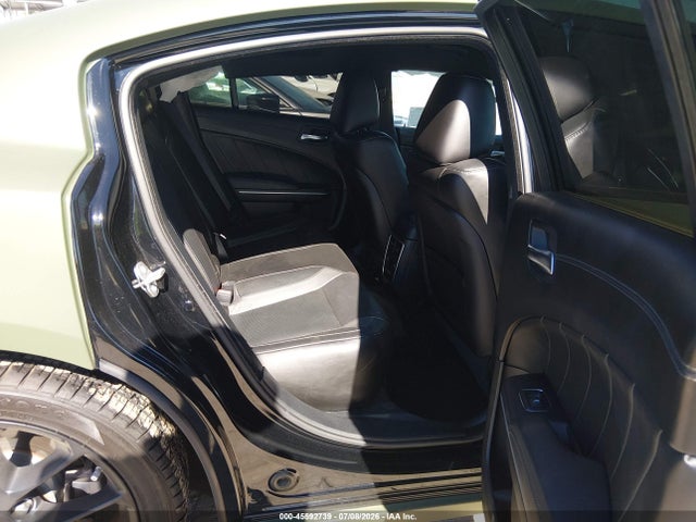 2C3CDXBG0NH243903 Dodge Charger Sxt Rwd