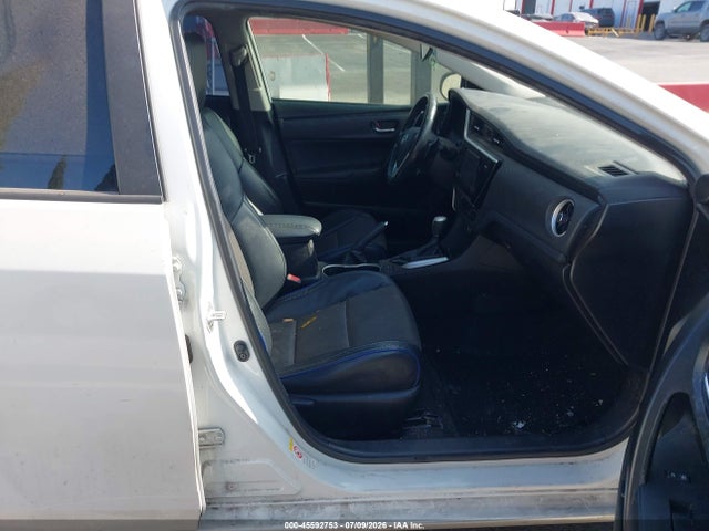 Toyota COROLLA SE 2017 5YFBURHE7HP608472 Image 5