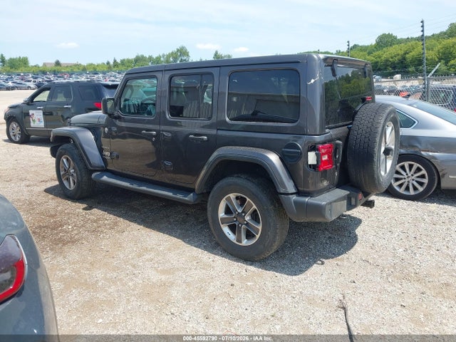 2018 Jeep Wrangler Unlimited Sahara 4x4 მანქანა იყიდება აუქციონზე, vin: 1C4HJXEG5JW324915, აუქციონის ნომერი: 45592790