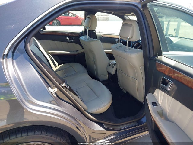 2013 Mercedes-benz E 350 მანქანა იყიდება აუქციონზე, vin: WDDHF5KB3DA693133, აუქციონის ნომერი: 45592794