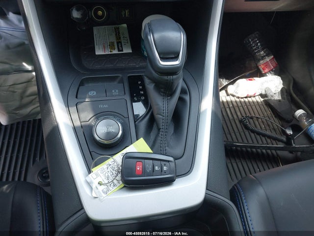 4T3E6RFV9RU168496 Toyota Rav4 Hybrid Xse