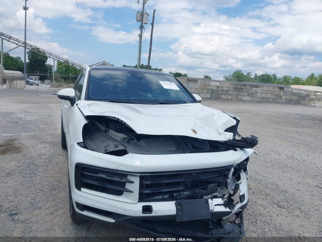 Porsche Cayenne Coupe 2024 WP1BA2AY1RDA56488 Image 18
