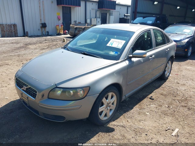 2006 Volvo S40 2.4i მანქანა იყიდება აუქციონზე, vin: YV1MS390862215858, აუქციონის ნომერი: 45592821