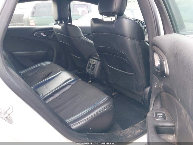 Aukcja sprzedaży 2015 Chrysler 200 S, vin: 1C3CCCDG5FN540196, numer aukcji: 45592824