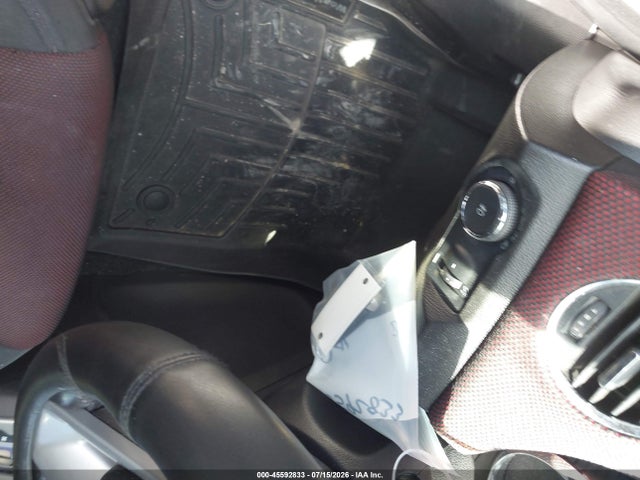 1G1PC5SB0E7239153 Chevrolet Cruze 1lt Auto