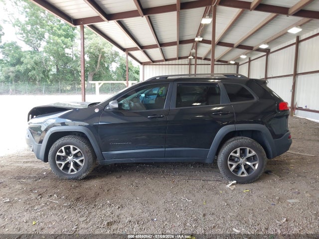 45592842 :رقم المزاد ، 1C4PJMBS3GW163721 vin ، 2016 Jeep Cherokee Trailhawk مزاد بيع