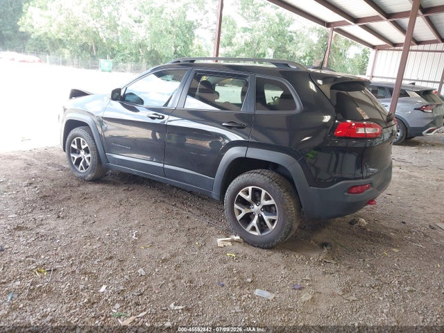 45592842 :رقم المزاد ، 1C4PJMBS3GW163721 vin ، 2016 Jeep Cherokee Trailhawk مزاد بيع