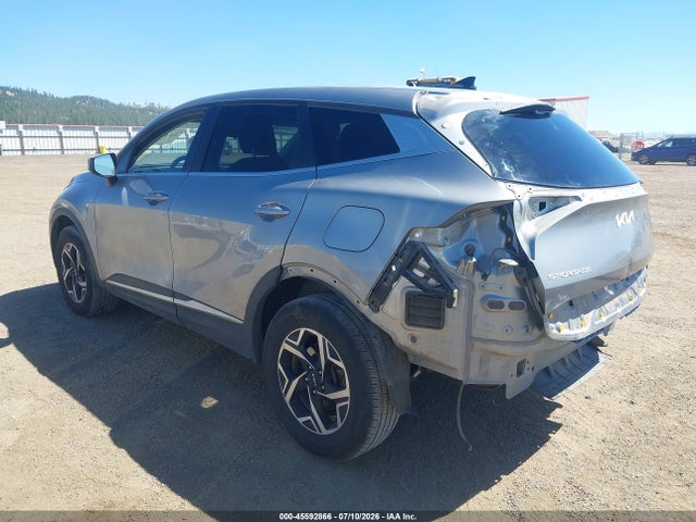 KIA Sportage Lx 2023 KNDPUCAF8P7040819 Image 3