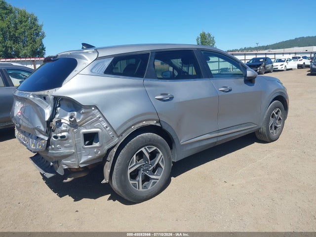 KIA Sportage Lx 2023 KNDPUCAF8P7040819 Image 4