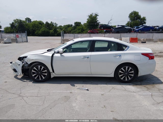 2017 Nissan Altima 2.5 Sv მანქანა იყიდება აუქციონზე, vin: 1N4AL3AP5HC473272, აუქციონის ნომერი: 45592889