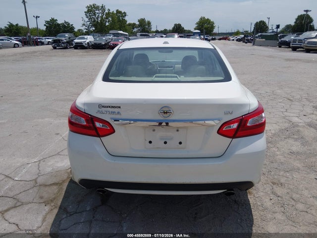 2017 Nissan Altima 2.5 Sv მანქანა იყიდება აუქციონზე, vin: 1N4AL3AP5HC473272, აუქციონის ნომერი: 45592889