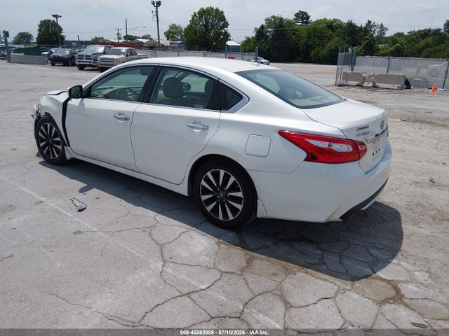 2017 Nissan Altima 2.5 Sv მანქანა იყიდება აუქციონზე, vin: 1N4AL3AP5HC473272, აუქციონის ნომერი: 45592889