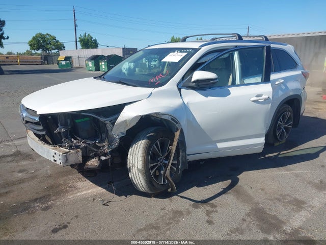 5TDJKRFH9GS228375 Toyota Highlander Xle V6