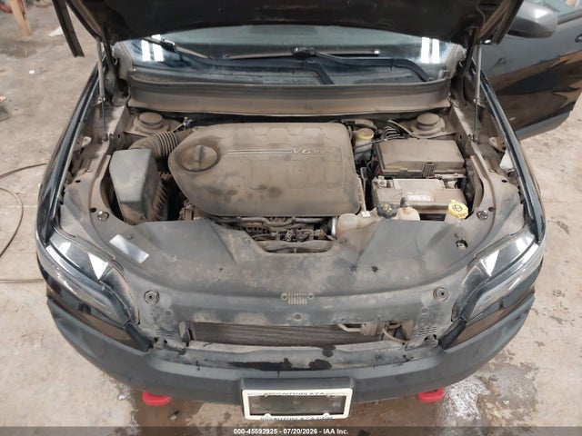 2020 Jeep Cherokee Trailhawk 4x4 მანქანა იყიდება აუქციონზე, vin: 1C4PJMBX8LD554414, აუქციონის ნომერი: 45592925