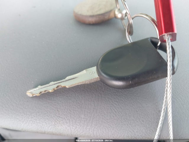 2002 Mazda B3000 Ds მანქანა იყიდება აუქციონზე, vin: 4F4YR16VX2TM23016, აუქციონის ნომერი: 45592939