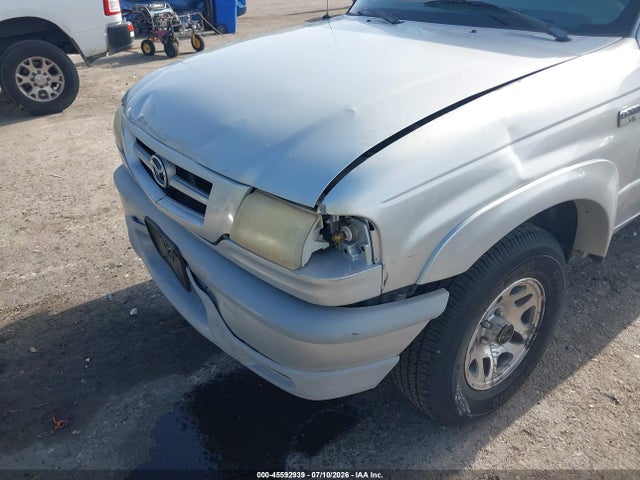 2002 Mazda B3000 Ds მანქანა იყიდება აუქციონზე, vin: 4F4YR16VX2TM23016, აუქციონის ნომერი: 45592939