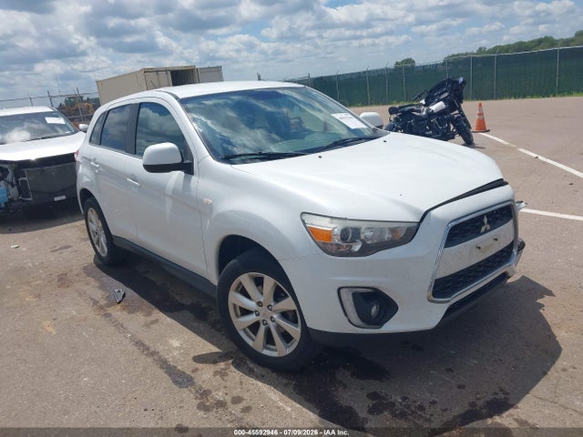Продажа на аукционе авто 2015 Mitsubishi Outlander Sport Se, vin: 4A4AR4AU4FE016192, номер лота: 45592946