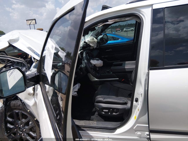45593011 :رقم المزاد ، 7SVAAABA4PX018280 vin ، 2023 Toyota Sequoia Platinum مزاد بيع