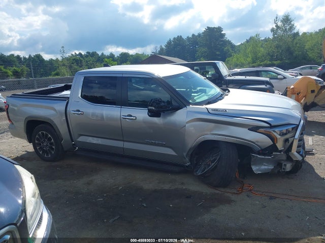 Продаж на аукціоні авто 2025 Toyota Tundra Hybrid Limited Crewmax 6.4' Bed, vin: 5TFJC5DB6SX098692, номер лоту: 45593033