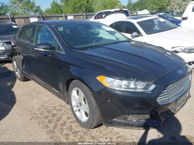 45593049 :رقم المزاد ، 3FA6P0RU7FR119626 vin ، 2015 Ford Fusion Hybrid Titanium مزاد بيع