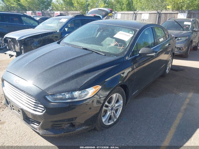45593049 :رقم المزاد ، 3FA6P0RU7FR119626 vin ، 2015 Ford Fusion Hybrid Titanium مزاد بيع