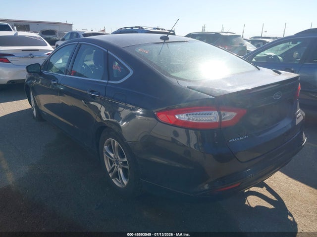 45593049 :رقم المزاد ، 3FA6P0RU7FR119626 vin ، 2015 Ford Fusion Hybrid Titanium مزاد بيع