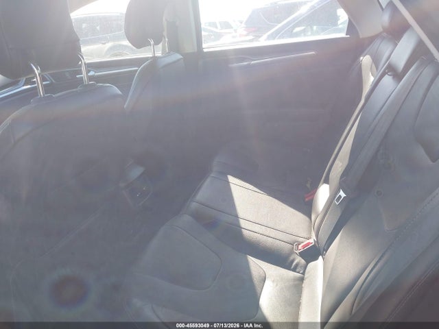 45593049 :رقم المزاد ، 3FA6P0RU7FR119626 vin ، 2015 Ford Fusion Hybrid Titanium مزاد بيع